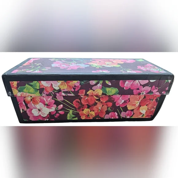 Gucci Women's Black Floral Slides/slippers Size 38/7½, Worn Once! - Picture 9 of 10